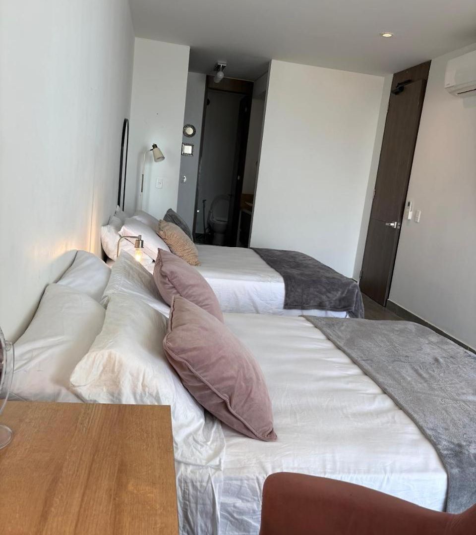 Apartment Colombia Cerca Al Centro De Convenciones Del De Americas